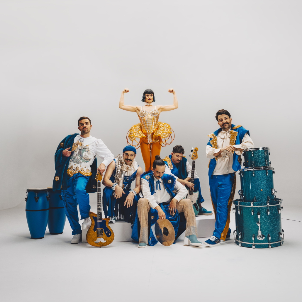 DELUXE-25_carré_(c)pilou-min